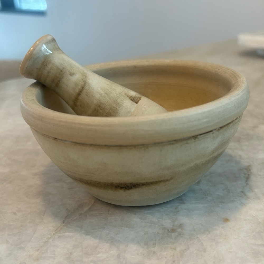 Vintage Mounter Pottery Callander Mortar & Pestle | Scottish Studio Stoneware
